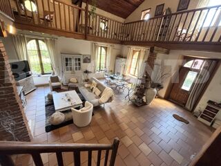  Maison  vendre 6 pices 202 m