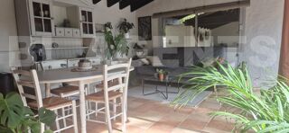  Maison � vendre 11 pi�ces 304 m�