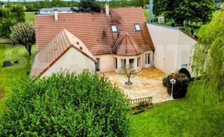  Maison  vendre 7 pices 232 m