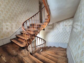  Maison � vendre 7 pi�ces 245 m�