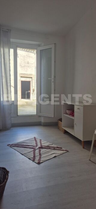  Maison  vendre 6 pices 151 m