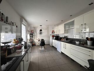  Maison � vendre 8 pi�ces 141 m�