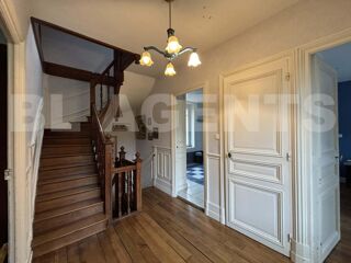  Maison � vendre 8 pi�ces 228 m�