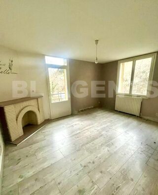  Appartement  vendre 5 pices 85 m