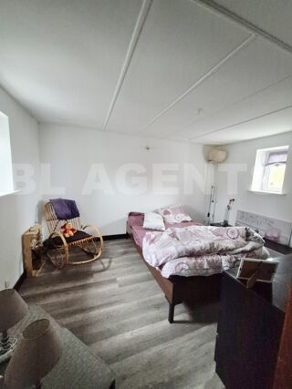  Immeuble  vendre 207 m