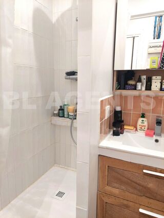  Appartement  vendre 2 pices 30 m