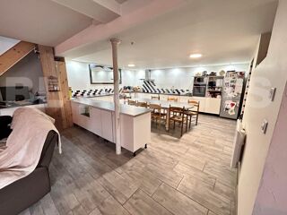  Immeuble � vendre 362 m�