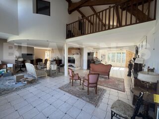  Maison � vendre 8 pi�ces 300 m�