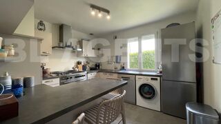  Maison � vendre 8 pi�ces 144 m�