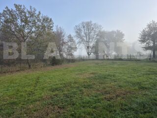  Maison  vendre 9 pices 202 m