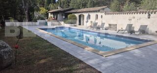  Maison � vendre 11 pi�ces 304 m�