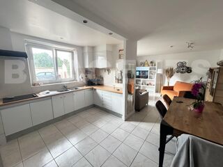  Immeuble � vendre 263 m�