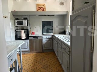  Maison � vendre 11 pi�ces 240 m�