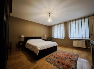  Maison  vendre 10 pices 213 m