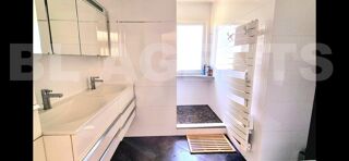  Maison � vendre 8 pi�ces 222 m�