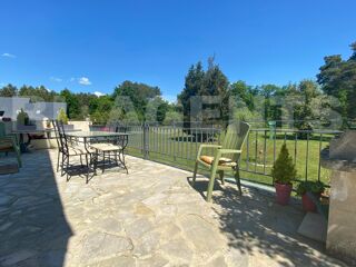  Maison  vendre 8 pices 167 m