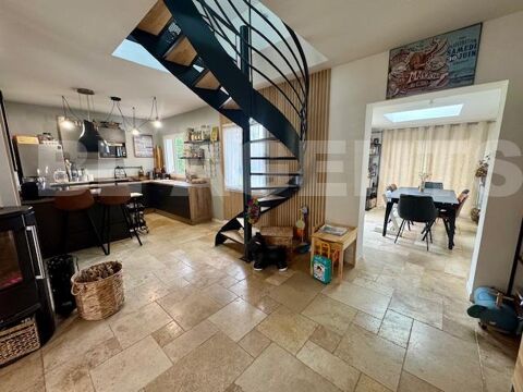   Maison totalement rnove  Saint Symphorien le Chteau ! Maison - 4 pice(s) - 116 m