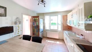  Maison  vendre 8 pices 152 m
