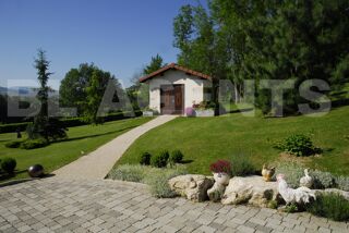  Maison � vendre 8 pi�ces 344 m�