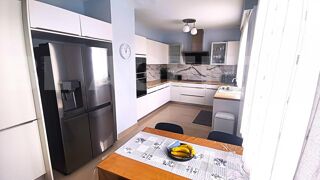  Maison  vendre 6 pices 194 m