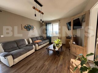  Maison  vendre 6 pices 159 m