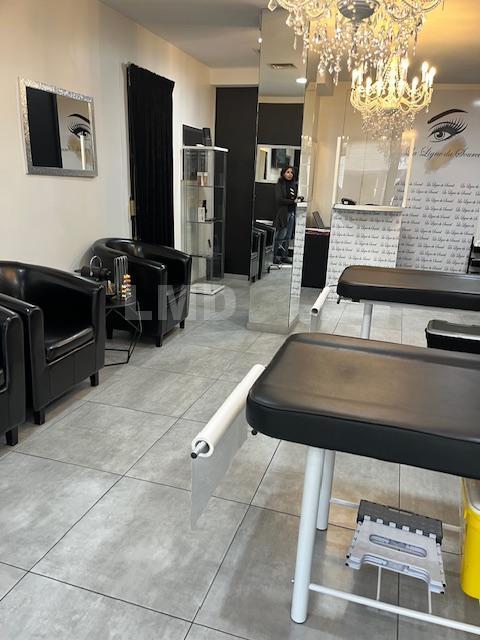 LOCAL ESTETIQUE 40 M2 88000 75015 Paris 15eme arr.