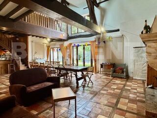  Maison  vendre 8 pices 337 m