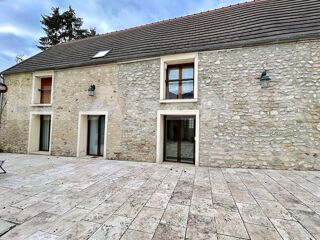  Maison  vendre 10 pices 280 m