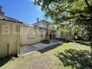  Maison � vendre 11 pi�ces 340 m�