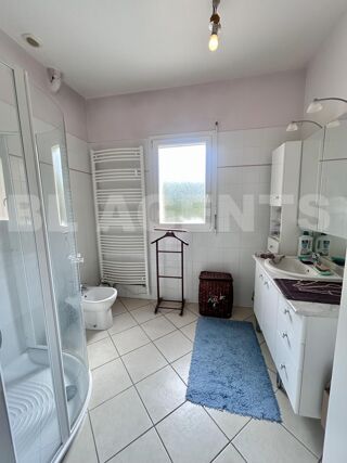  Maison  vendre 7 pices 165 m