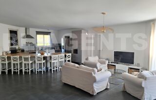  Maison  vendre 6 pices 123 m