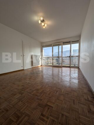  Appartement  vendre 4 pices 76 m