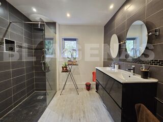  Maison � vendre 7 pi�ces 177 m�