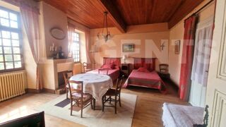  Maison � vendre 6 pi�ces 228 m�