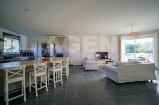  Maison  vendre 6 pices 123 m