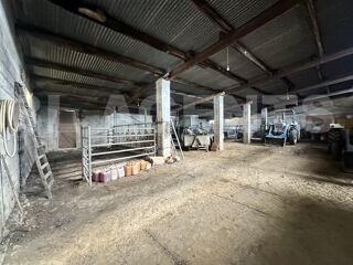  Maison  vendre 4 pices 410 m