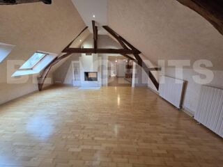  Maison  vendre 8 pices 202 m