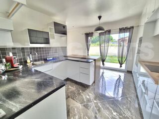  Maison  vendre 5 pices 150 m