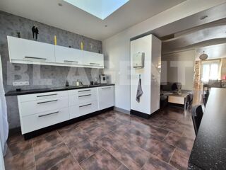  Maison  vendre 5 pices 137 m