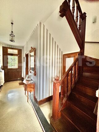  Maison � vendre 13 pi�ces 360 m�