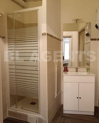  Maison � vendre 9 pi�ces 144 m�