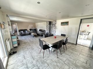  Maison  vendre 6 pices 144 m