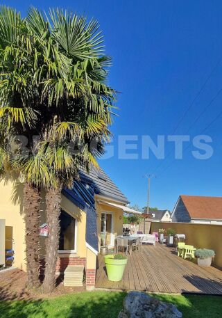  Maison  vendre 8 pices 200 m