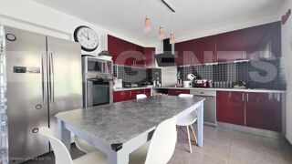  Maison � vendre 10 pi�ces 183 m�