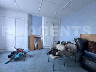  Immeuble  vendre 170 m