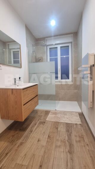  Appartement  vendre 3 pices 82 m