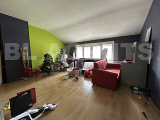  Immeuble � vendre 214 m�