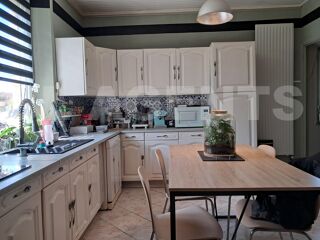  Maison  vendre 7 pices 110 m