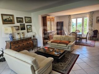  Maison  vendre 7 pices 157 m