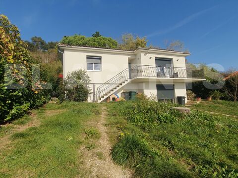   maison/villa 6 pi�ce(s) 140 m2 Maison - 6 pi�ce(s) - 140 m�